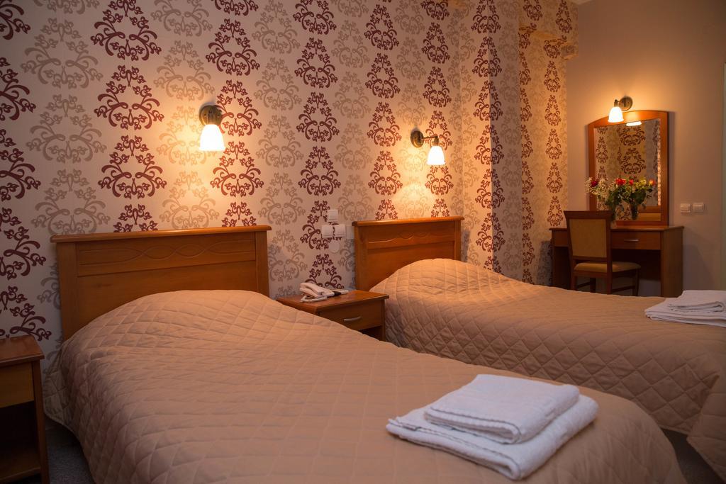 Hotel Liberty Mesolóngion 외부 사진