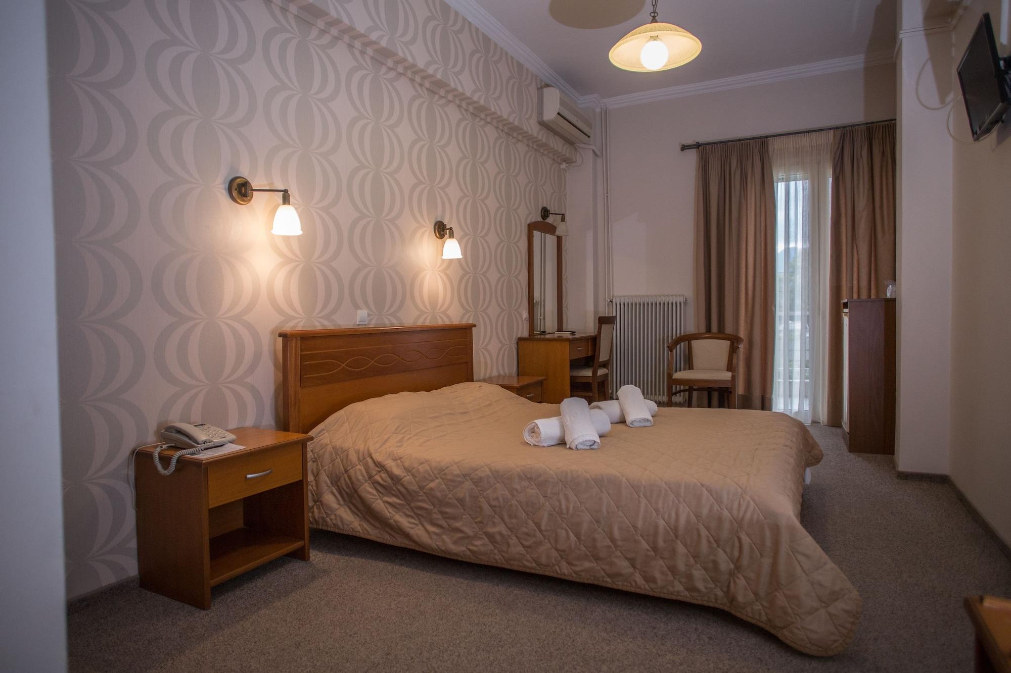Hotel Liberty Mesolóngion 외부 사진