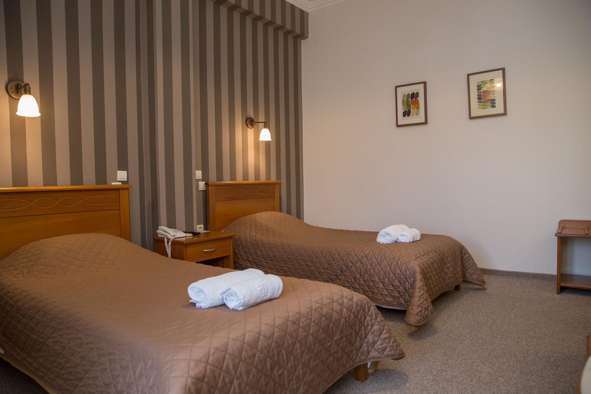 Hotel Liberty Mesolóngion 외부 사진