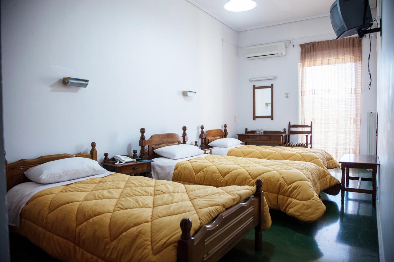 Hotel Liberty Mesolóngion 외부 사진